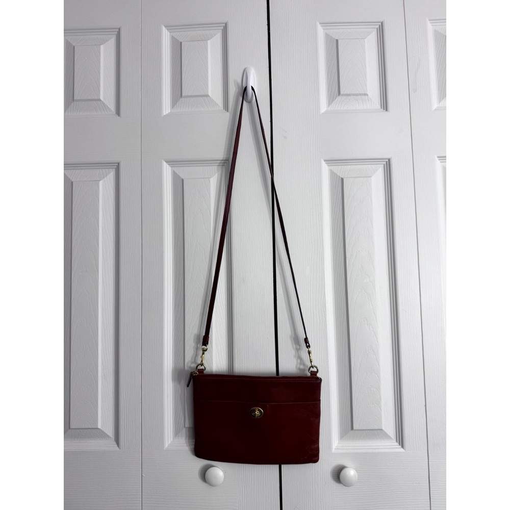 Vintage Coach Clutch Purse Women's Brown Leather Crossbody Bag Turnlock Wallet